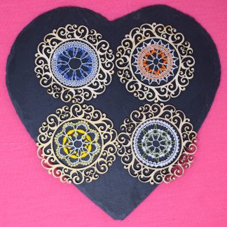 geklöppelte Fensterbilder im 4er Set mini